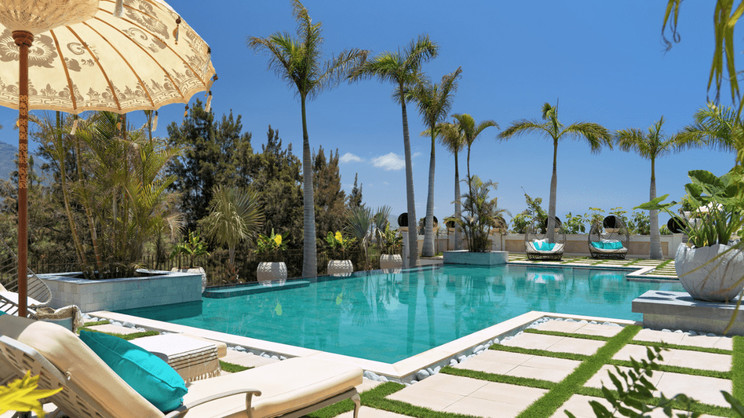 Royal River Luxury Hotel